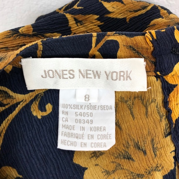 Jones New York • Blue & Yellow Floral Ruched Top - Picture 7 of 8